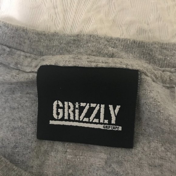 Grizzly Griptape x Champion T-Shirt - Picture 3 of 4